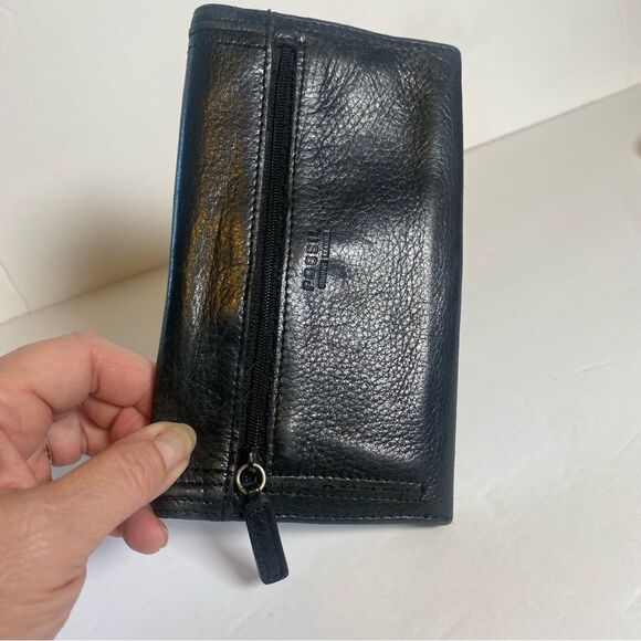 Fossil Black Pebble Leather Trifold Wallet - Picture 9 of 11